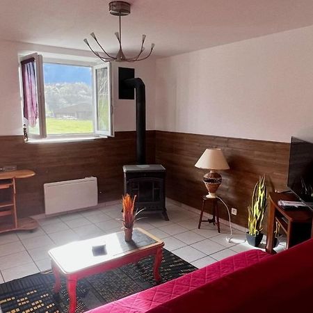 Superbe Appartement Aubessagne ภายนอก รูปภาพ